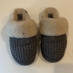 UGG Gray and Cream Women's Slippers